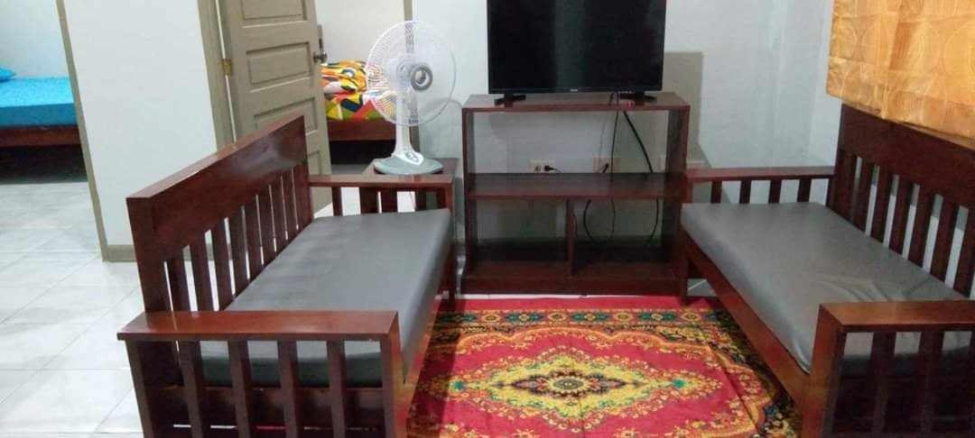 Appartamento Palawan Casa Puerto Princesa Esterno foto